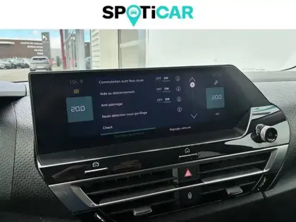 Photo 34 Citroën C4 e- 136 ch Automatique