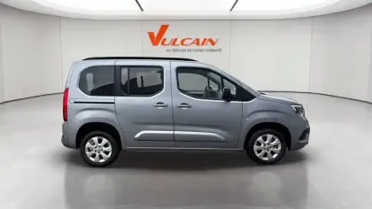 Photo 55 Opel Combo  Life Taille M BlueHDi 130 ch S&S EAT8