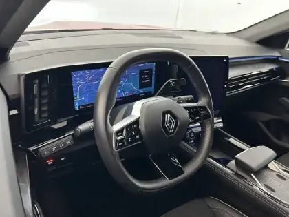 Photo 93 Renault Austral  E-Tech hybrid 200