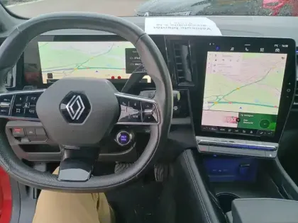 Photo 9 Renault Austral  E-Tech hybrid 200