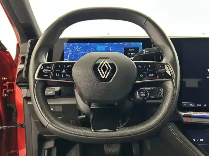 Photo 98 Renault Austral  E-Tech hybrid 200