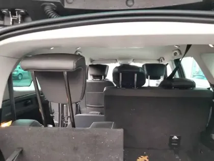 Photo 5 Renault Scenic Grand  TCe 160 FAP EDC