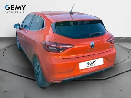 Photo 6 Renault Clio  E-Tech 140