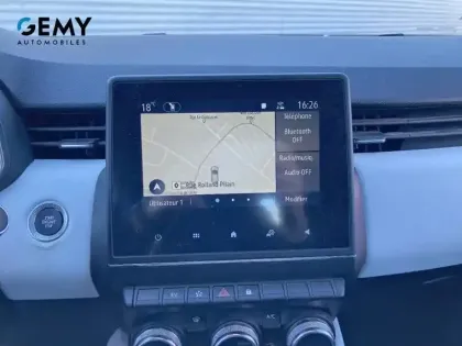 Photo 14 Renault Clio  E-Tech 140