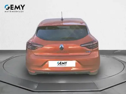 Photo 36 Renault Clio  E-Tech 140