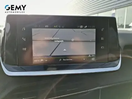 Photo 28 Peugeot 2008  PureTech 100 S&S BVM6