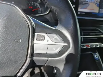 Photo 19 Peugeot 2008  PureTech 100 S&S BVM6