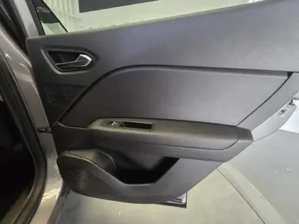 Photo 60 Renault Captur  TCe 90 - 21