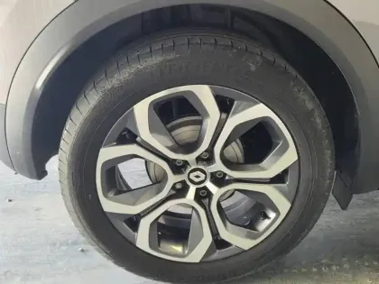 Photo 57 Renault Captur  TCe 90 - 21