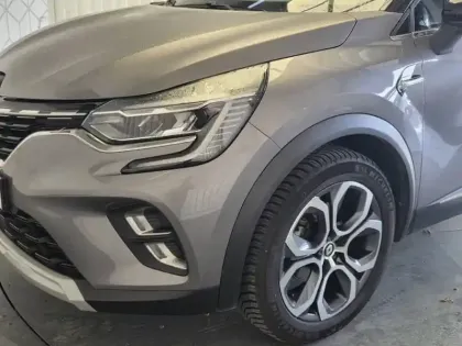 Photo 54 Renault Captur  TCe 90 - 21