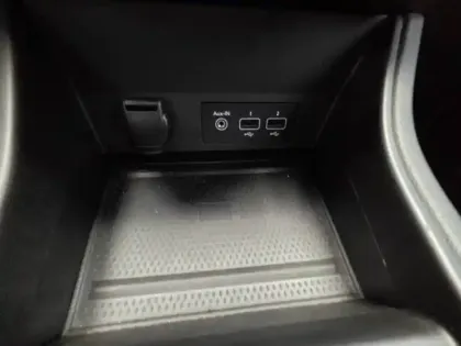 Photo 75 Renault Captur  TCe 90 - 21