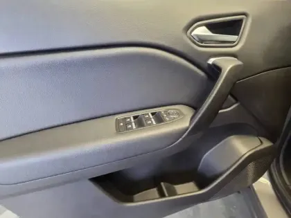 Photo 65 Renault Captur  TCe 90 - 21