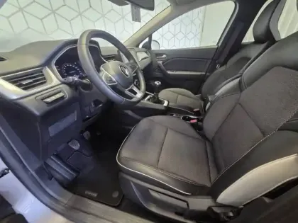 Photo 8 Renault Captur  TCe 90 - 21