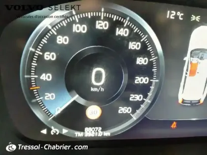 Photo 20 Volvo Xc60  B4 (Essence) 197 ch Geartronic 8 Momentum Business