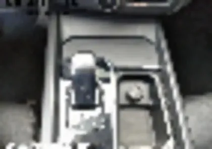 Photo 19 Volvo Xc60  B4 (Essence) 197 ch Geartronic 8 Momentum Business