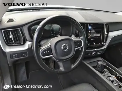 Photo 11 Volvo Xc60  B4 (Essence) 197 ch Geartronic 8 Momentum Business