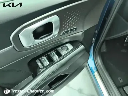 Photo 19 Kia Sorento  1.6 T-GDi Hybride 230 ch 7 pl  BVA6 Premium