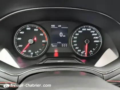 Photo 18 Seat Arona  1.5 TSI Evo ACT 150 ch Start/Stop BVM6 FR