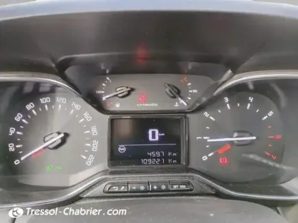 Photo 13 Citroën C3 Aircross Gén. I Ph1 Rip Curl 5