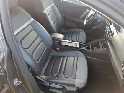 Photo 8 Citroën C4 Gén. III Ph1 Shine 5