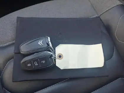 Photo 15 Citroën C4 Gén. III Ph1 Shine 5