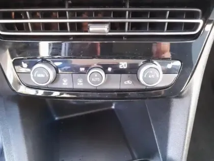 Photo 12 Opel Mokka  1.2 Turbo 100 ch BVM6