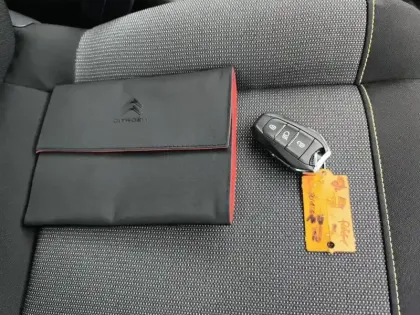 Photo 15 Citroën C3  PureTech 83 S&S BVM5 Shine