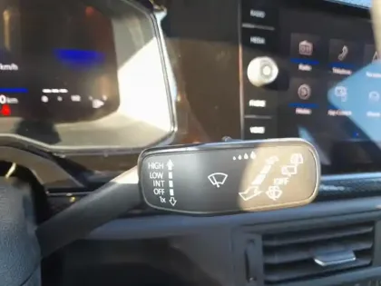 Photo 17 Volkswagen Polo  1.0 TSI 95 S&S DSG7 Life