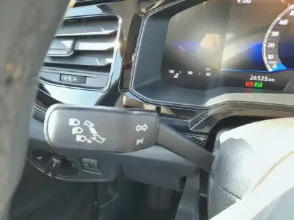 Photo 12 Volkswagen Polo  1.0 TSI 95 S&S DSG7 Life