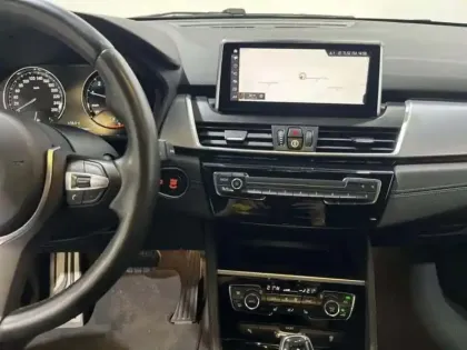 Photo 9 BMW Serie 2 Gén. I (F45) Ph2 M Sport 5