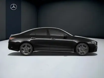 Photo 5 Mercedes CLA  200 d Coupé AMG Line