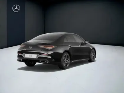 Photo 19 Mercedes CLA  200 d Coupé AMG Line