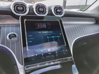 Photo 12 Mercedes Classe GLC GLC 220 d 4MATIC AMG Line