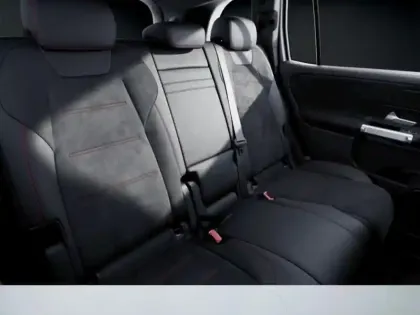 Photo 8 Mercedes GLB 200 d AMG Line