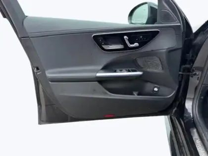 Photo 17 Mercedes Classe C 220 d Break AMG Line