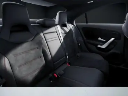 Photo 34 Mercedes CLA  250 e Hybrid EQ Coupé AMG 