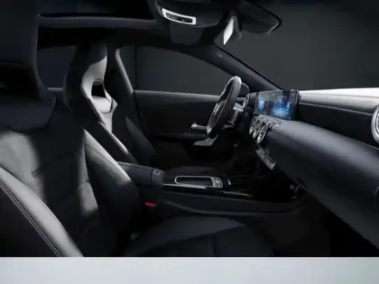 Photo 35 Mercedes CLA  250 e Hybrid EQ Coupé AMG 