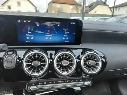 Photo 71 Mercedes CLA  250 e Hybrid EQ Coupé AMG 