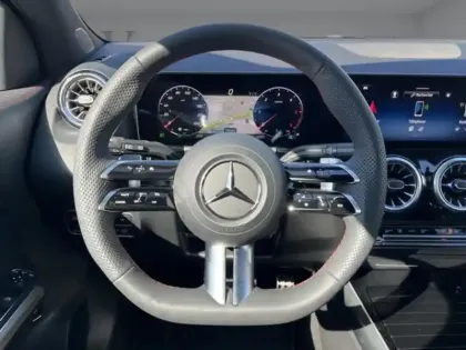 Photo 12 Mercedes GLA 200 d AMG Line