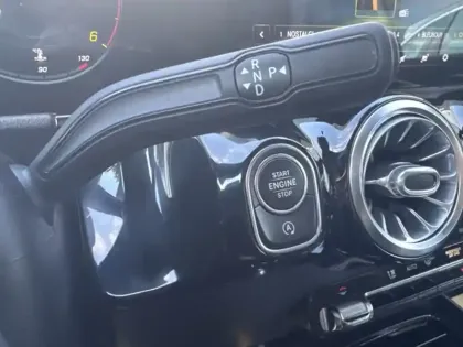 Photo 8 Mercedes Classe B 200 d AMG Line Edition