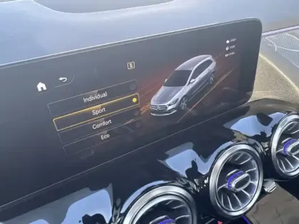 Photo 6 Mercedes Classe B 200 d AMG Line Edition