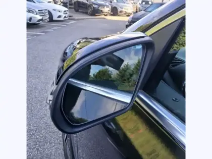 Photo 13 Mercedes GLA 200 d Progressive Line