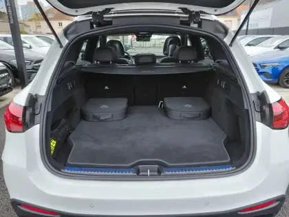 Photo 29 Mercedes Classe GLC Gén. II (X254) Ph1 AMG Line 5