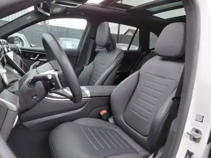 Photo 37 Mercedes Classe GLC Gén. II (X254) Ph1 AMG Line 5