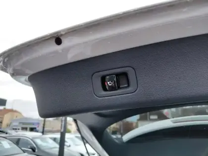 Photo 31 Mercedes Classe GLC Gén. II (X254) Ph1 AMG Line 5