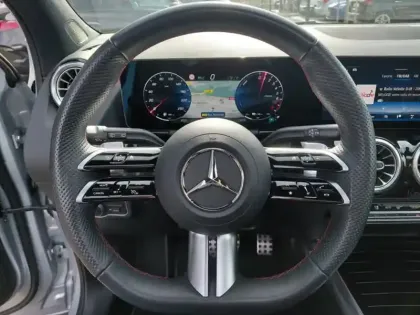 Photo 64 Mercedes GLA Gén. II (H247) Ph2 AMG Line 5