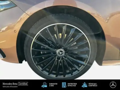 Photo 8 Mercedes Classe A 250 e AMG Line