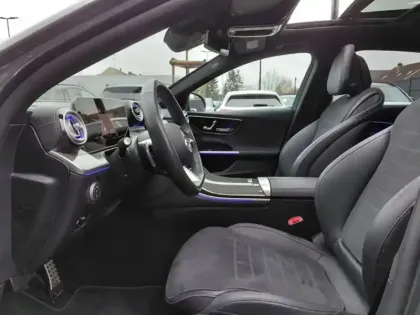 Photo 12 Mercedes Classe C  220 d Berline AMG Lin