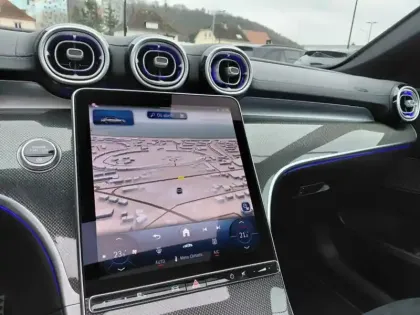 Photo 17 Mercedes Classe C  220 d Berline AMG Lin