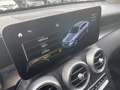 Photo 11 Mercedes Classe GLC GLC 300de 4MATIC Coupé Busines